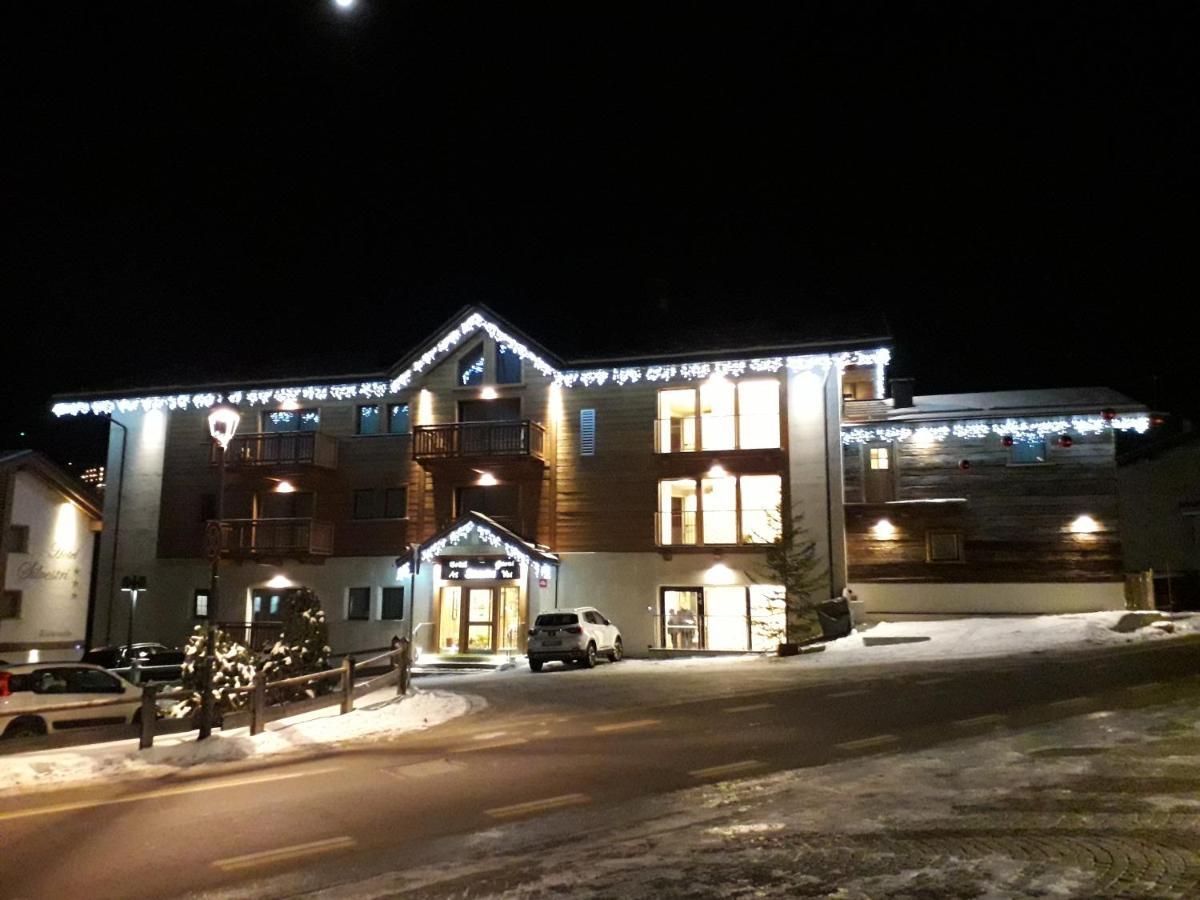 Hotel Garni Al Silvestri Vei Livigno Zewnętrze zdjęcie